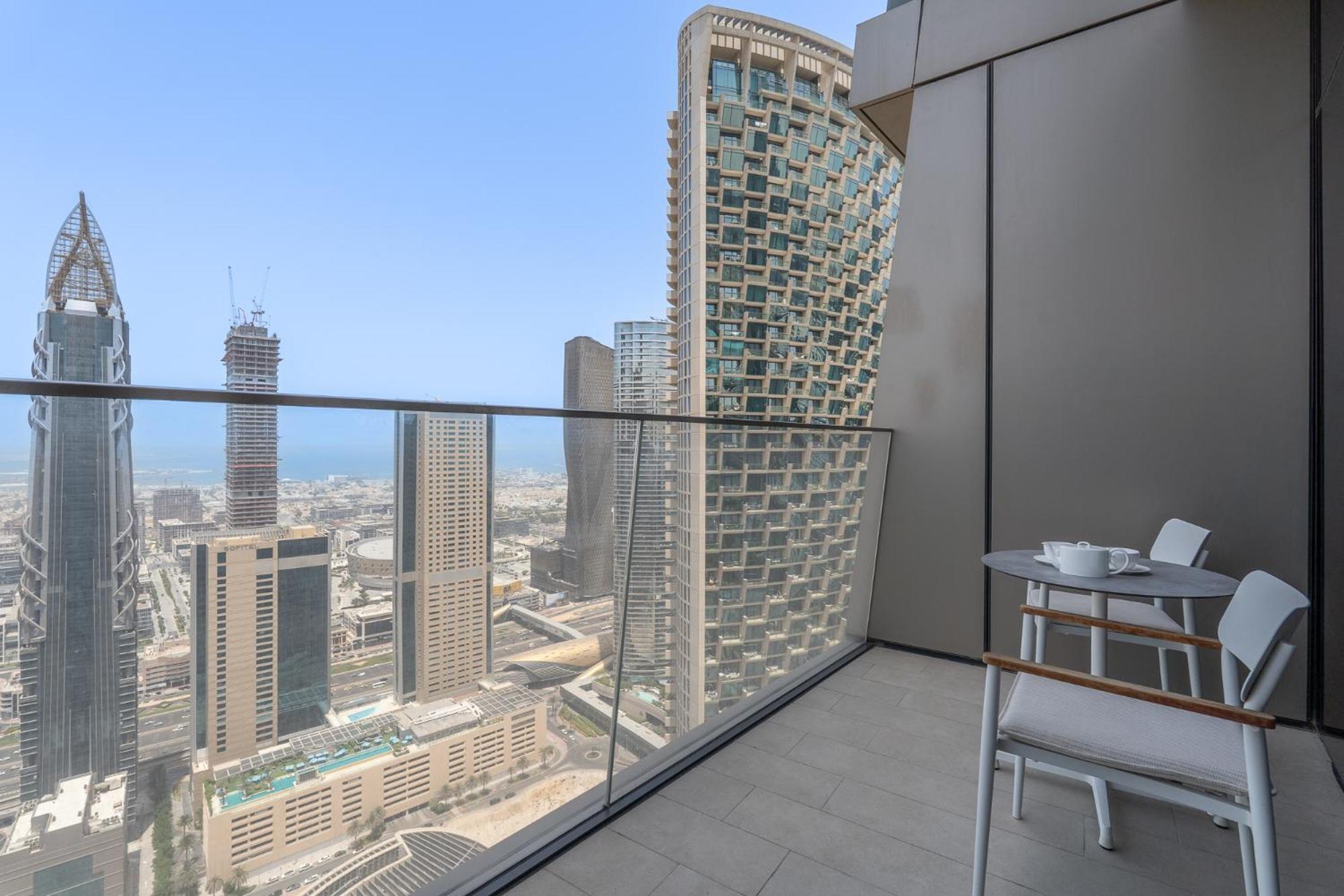Address Residences Opera - Burj Khalifa Views 1, 2, & 3-bedroom 1 Minute Walk To Burj Khalifa, Mall, Fountain By Heaven Crest Apartment *