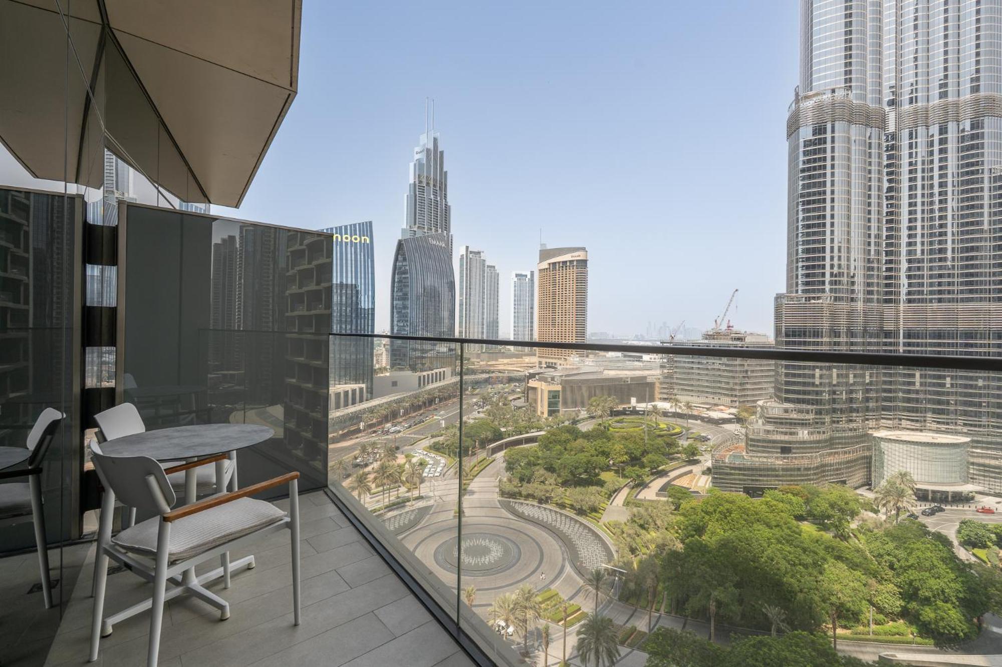 Address Residences Opera - Burj Khalifa Views 1, 2, & 3-bedroom 1 Minute Walk To Burj Khalifa, Mall, Fountain By Heaven Crest Appartement